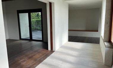 Casa remodelada en esquina