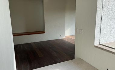 Casa remodelada en esquina