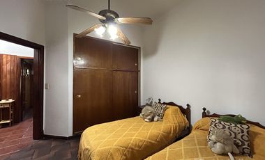 PH independiente en venta con 3 dormitorios y jadin