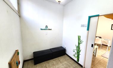 Consultorios / oficinas y departamento en microcentro