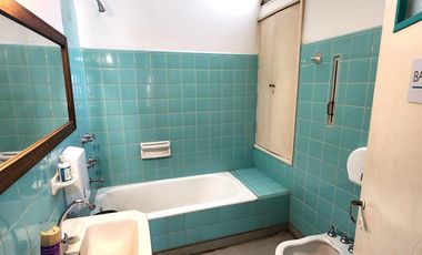 Consultorios / oficinas y departamento en microcentro
