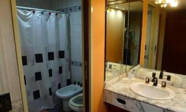 Casa en venta - 3 Dormitorios 3 Baños - Cochera - 410Mts2 - Temperley, Lomas de Zamora