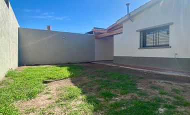 Casa en venta - 3 Dormitorios 2 Baños - Cochera - 240Mts2 - Villa Cabrera