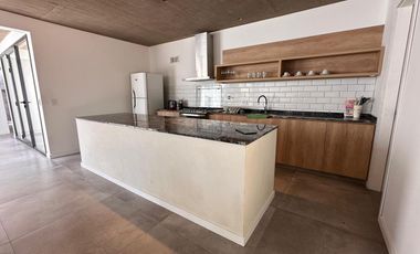ALQUILER TEMPORAL, CASA, COSTA ESMERALDA, BARRIO SENDEROS IV, LOTE al 200, 5 AMBIENTES