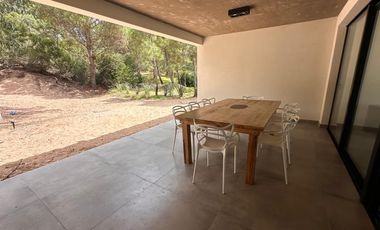 ALQUILER TEMPORAL, CASA, COSTA ESMERALDA, BARRIO SENDEROS IV, LOTE al 200, 5 AMBIENTES