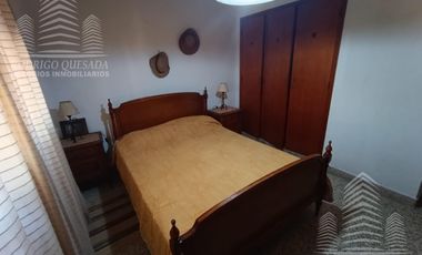 2 Casas en lote de 1000m2, excelente parque!!