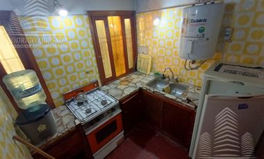 2 Casas en lote de 1000m2, excelente parque!!