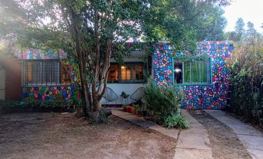 Casa en venta - 3 Dormitorios 3 Baños - Cochera - 346Mts2 - Trapiche