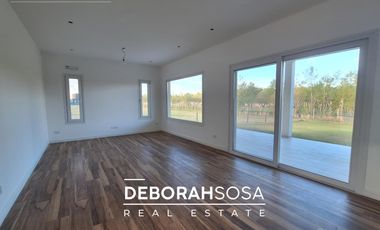 Casa en  Venta en barrio el Naudir-zona norte- escobar-maschwitz-