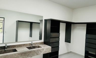 SE VENDE CASA EN Paseo del Campanario, Los Cavazos, Santiago, Nuevo León, 67315, MEX
