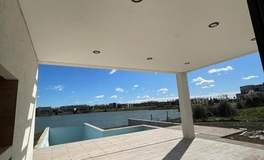 Venta Casa Al Lago - San Sebastián / Área 8