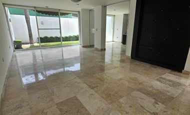 Casa en Renta Lomas de Angelopolis I