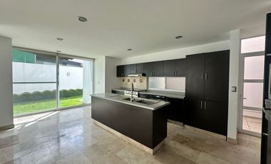 Casa en Renta Lomas de Angelopolis I