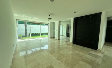 Casa en Renta Lomas de Angelopolis I