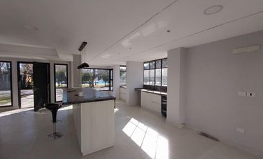 Casa en  Alquiler