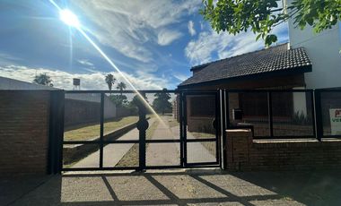 Venta casa de 2 dormitorios APTO CRÉDITO en Arroyo Seco