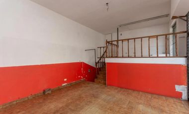 Edificio Comercial en venta - Oficinas - Local - 421Mts2 - Morón