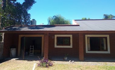Casa en  Nicolas Avellaneda, Florencio Varela