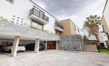 Casa en venta en condominio de San Ángel Inn