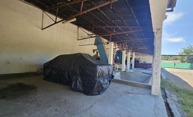 Importante propiedad comercial a metros de Av. Mitre (ex bodega)