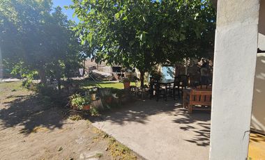 Importante propiedad comercial a metros de Av. Mitre (ex bodega)