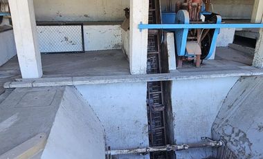 Importante propiedad comercial a metros de Av. Mitre (ex bodega)