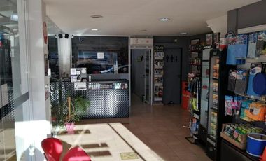 Galpón con oficina