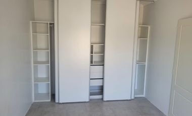 Casa en venta tipo duplex 3 ambientes Pilar - Financiado