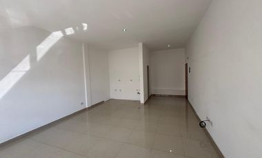 Oficina comercial en alquiler en Wilde Centro