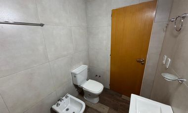 Oficina comercial en alquiler en Wilde Centro