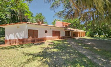 Fracción de 5.600m² ideal para desarrollos inmobiliario en Funes
