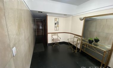 Venta de departamento de 3 ambientes con baulera en Quilmes