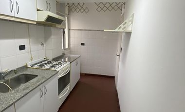 Venta de departamento de 3 ambientes con baulera en Quilmes