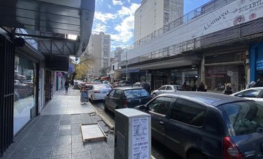 Venta de departamento de 3 ambientes con baulera en Quilmes