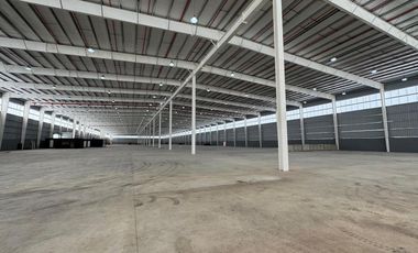 Depósito - Alquiler 4.460m2 mas Playa - Garin - Triangulo de Malvinas - Escobar