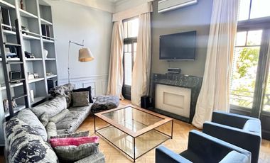 Espectacular departamento en Arroyo y Carlos Pellegrini