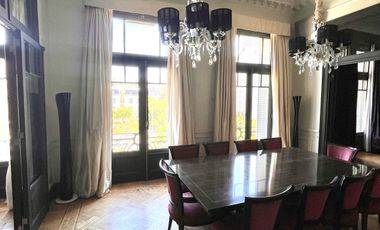 Espectacular departamento en Arroyo y Carlos Pellegrini