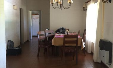 Casa en  Los Cardales Country Club con vista a golf