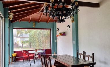 Casa en venta - 3 Dormitorios 3 Baños - 730Mts2 - Pilar