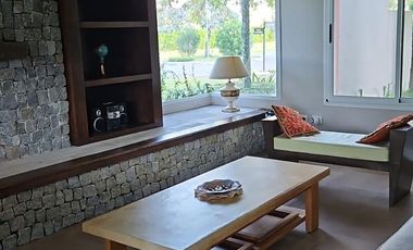 Casa en venta / Alquiler