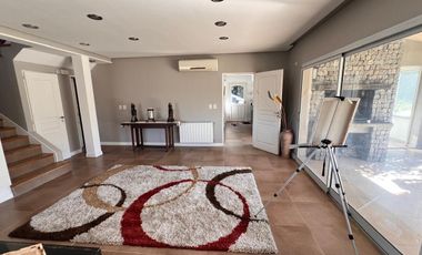 Casa en venta / Alquiler