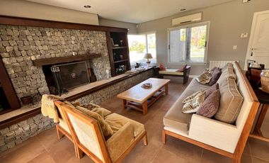 Casa en venta / Alquiler