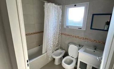 Casa en venta - 3 Dormitorios 3 Baños - Cochera - 680Mts2 - Canning