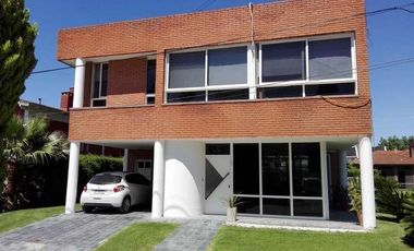 CASA EN ALQUILER EN VENADO I