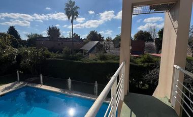 Casa racionalista en venta en Country del Banco Provincia, Francisco Alvarez