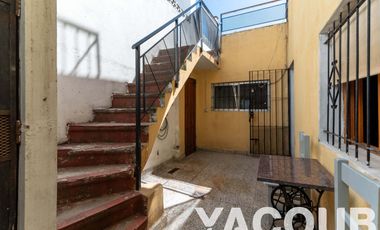 PH en venta - 3 Dormitorios 1 Baño - Cochera - 206Mts2 - Parque Avellaneda