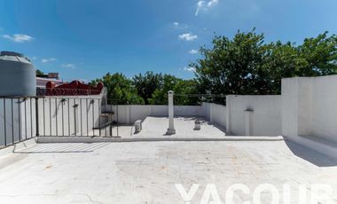 PH en venta - 3 Dormitorios 1 Baño - Cochera - 206Mts2 - Parque Avellaneda
