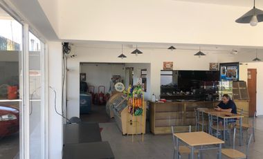 Estación de Servicios en Venta con Bar/Minimarket