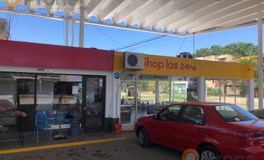 Estación de Servicios en Venta con Bar/Minimarket
