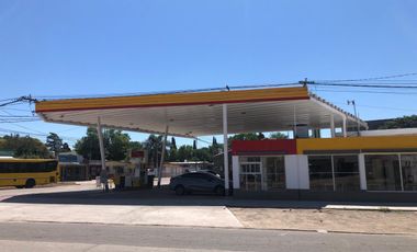 Estación de Servicios en Venta con Bar/Minimarket